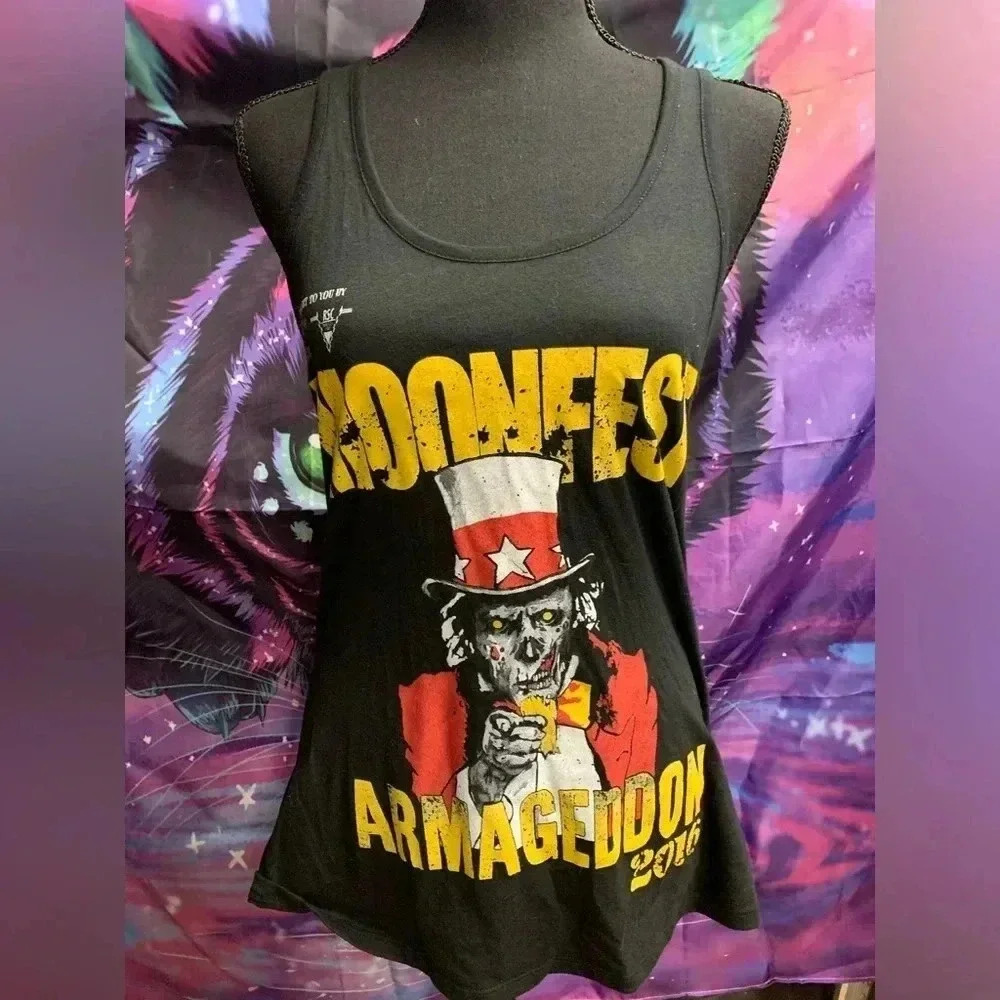 🤑 5 for $25 
Moon fest Halloween tank top